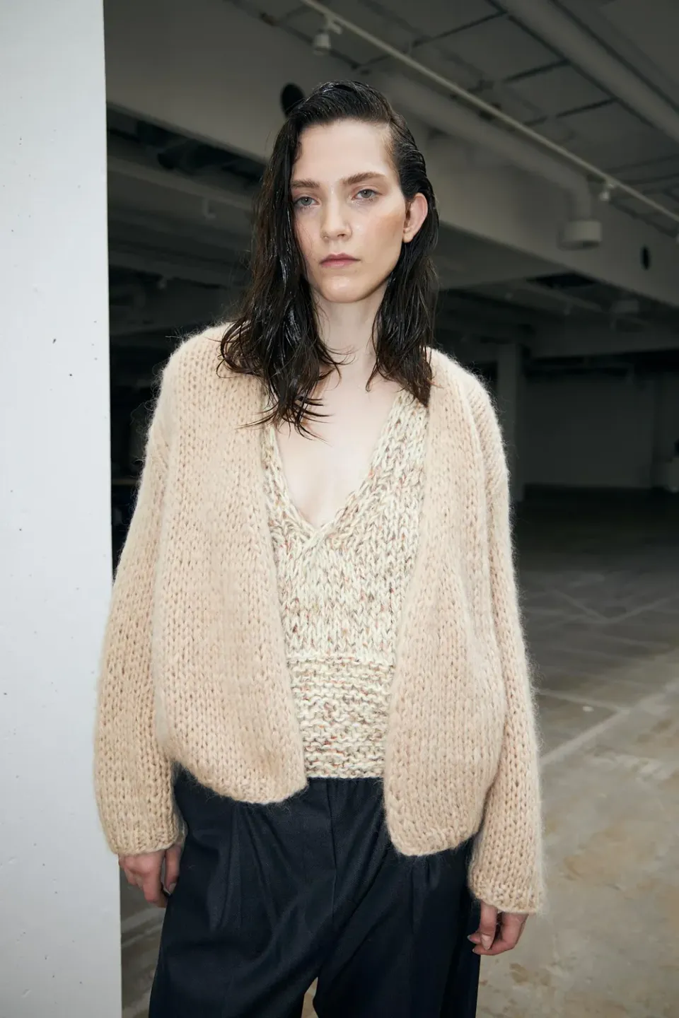 DAWNxDARE Gina strik cardigan 192 peat rund hals