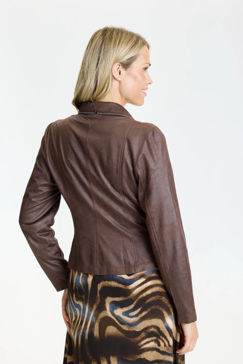 IN FRONT Betty jakke lynlås kort model