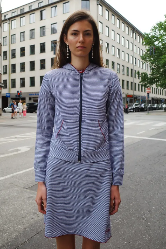Caro Editions Jersey Hoodie hættetrøje navy