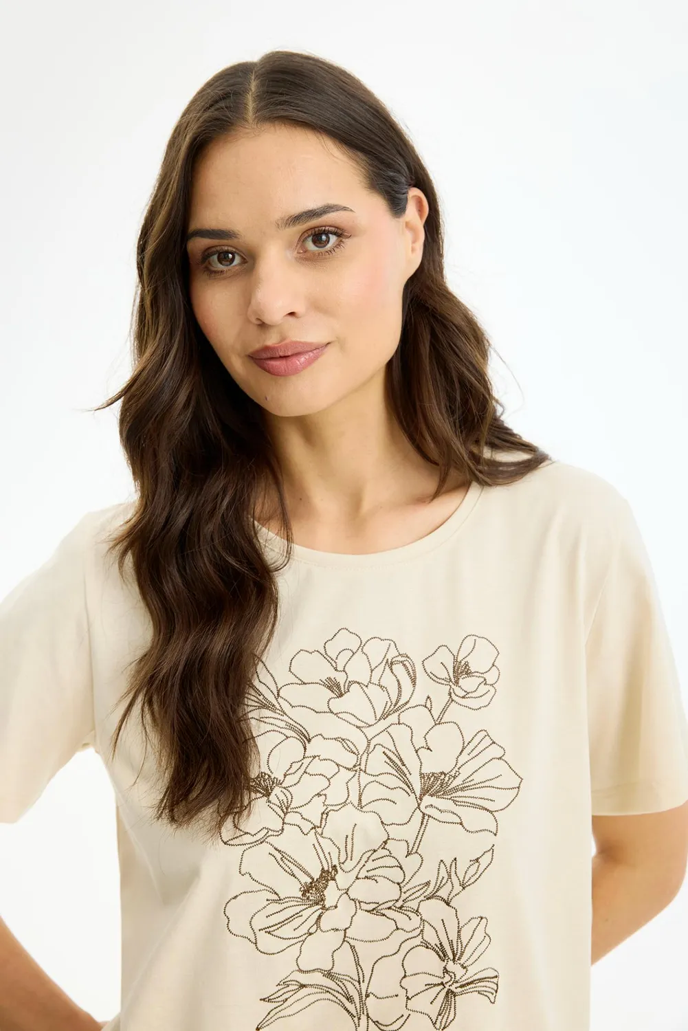 IN FRONT Salsa t-shirt med broderi klassisk