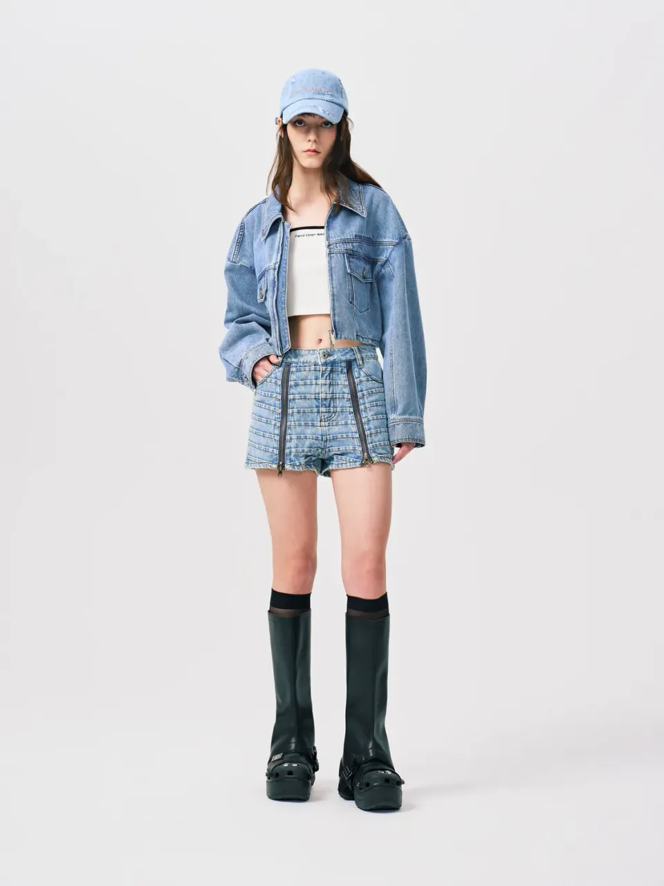 Feng Chen Wang Blue Washed Logo denimjakke lyseblå XS-XL