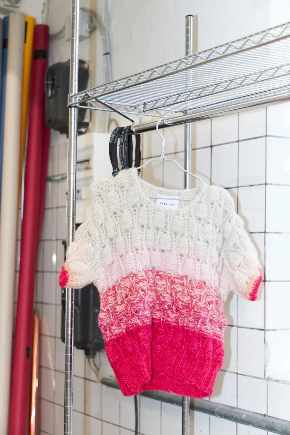 DAWNXDARE Acacia Shade 335 Red kortærmet strikbluse mohair rød