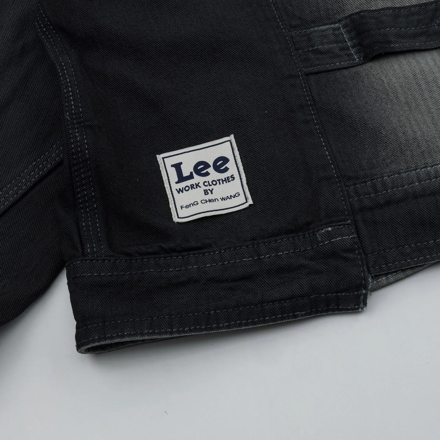 Lee x Feng Chen Wang 91B denimjakke dame grå cropped