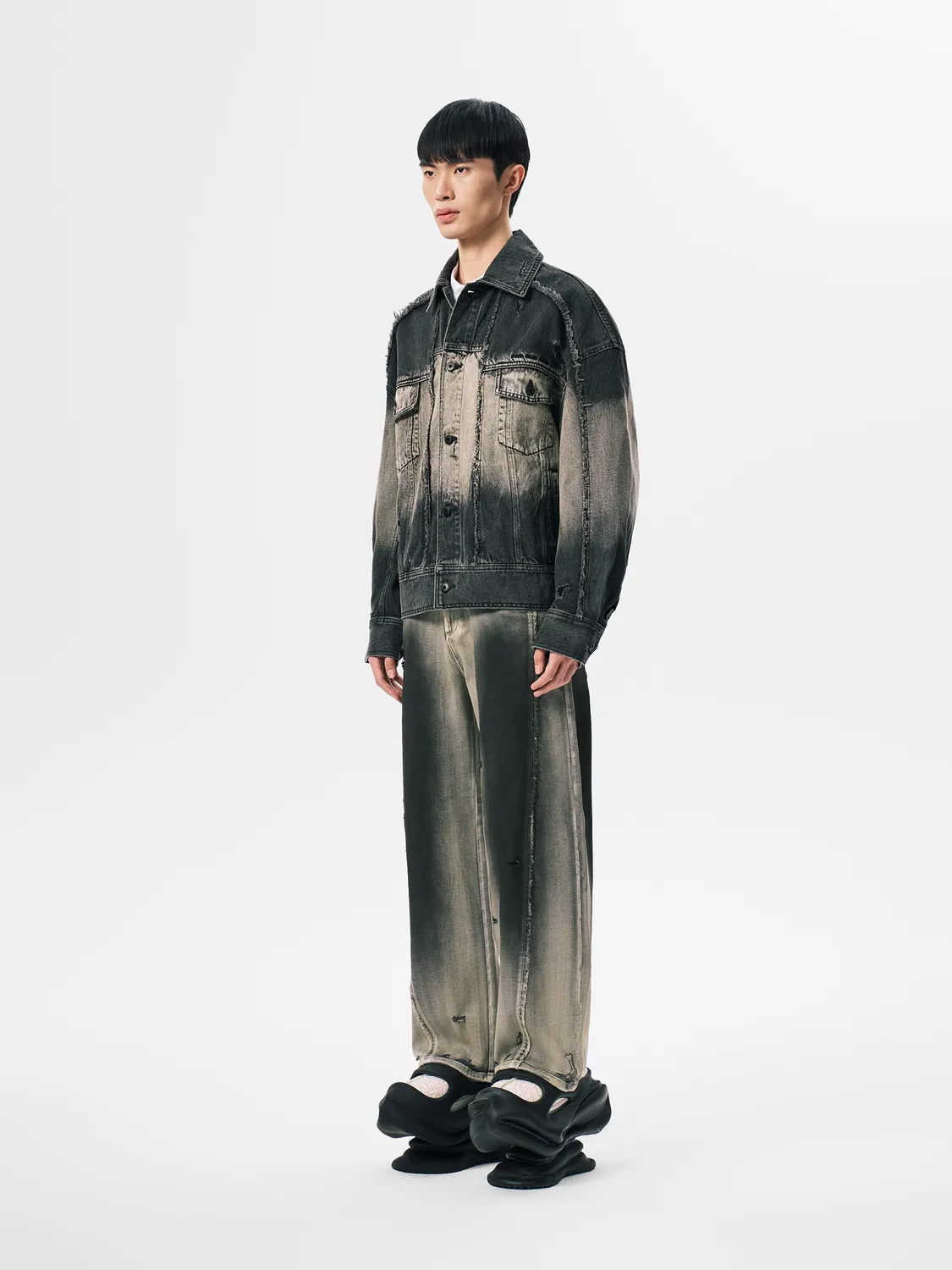 Feng Chen Wang Gradient denimjakke oversize hætte