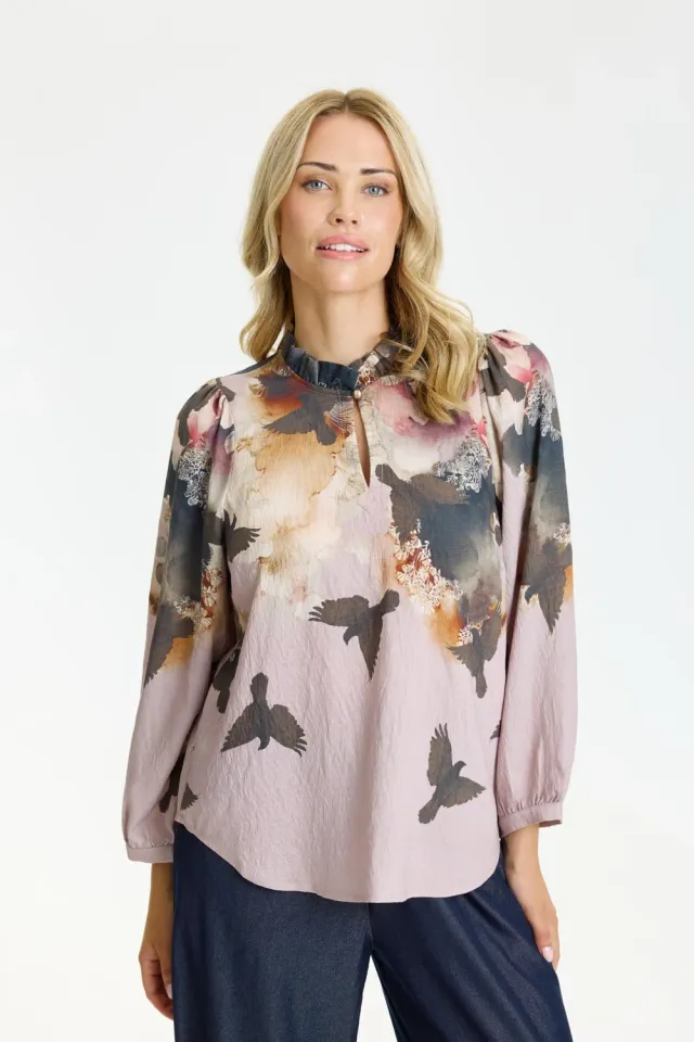 IN FRONT Scarlett bluse med print og smock