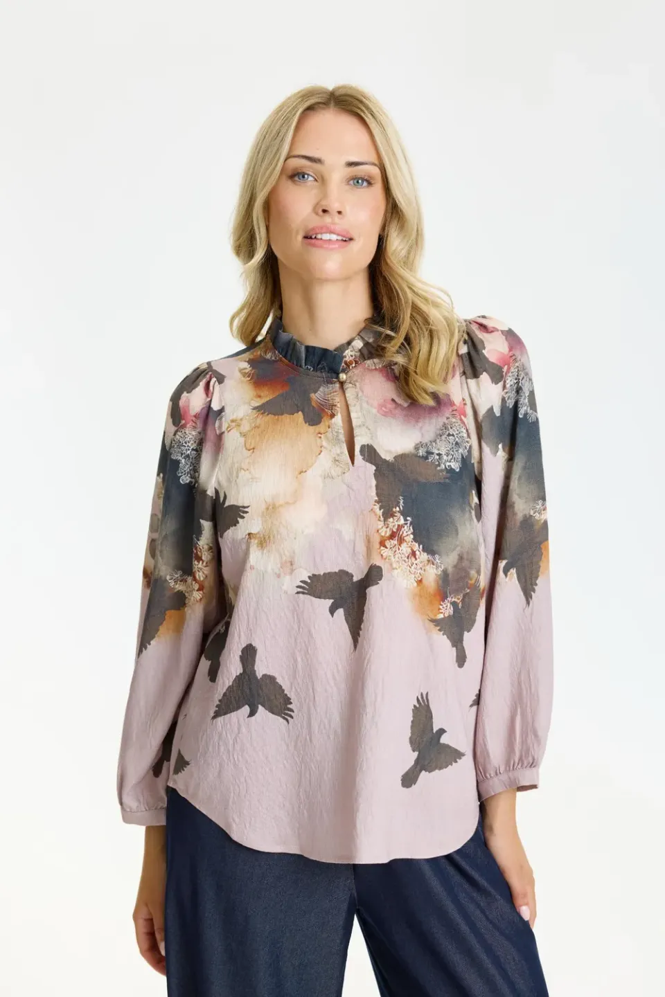 IN FRONT Scarlett bluse med print og smock