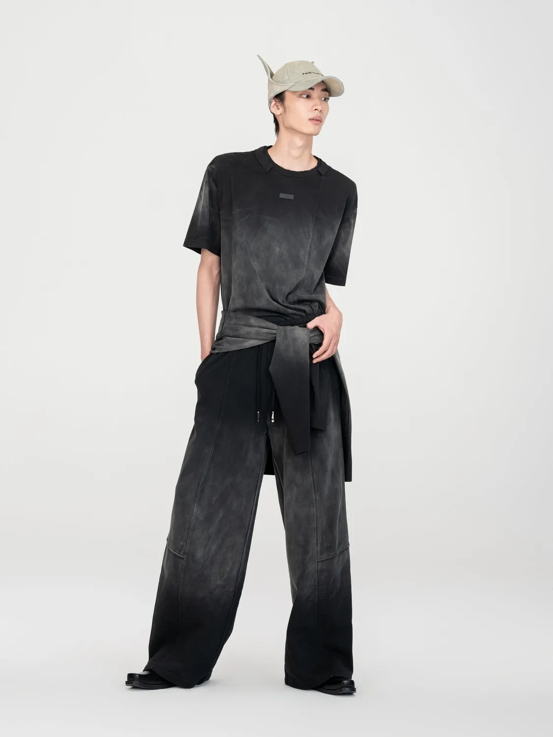Feng Chen Wang Black-Grey Washed bukser sort-grå