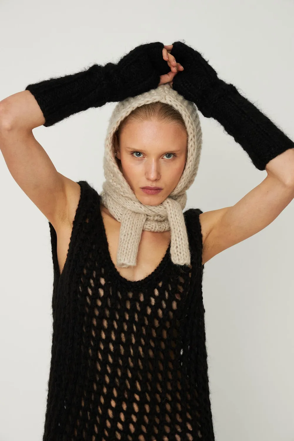 DAWNXDARE BALACLAVA 102 elefanthue kit blød