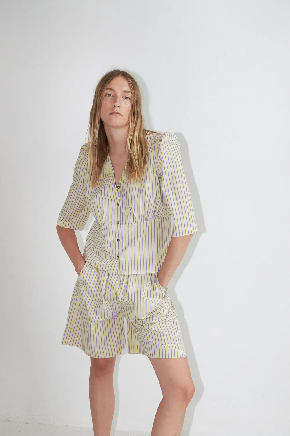 DAWNxDARE Sidney shorts 118 Pale Yellow stribet bomuld