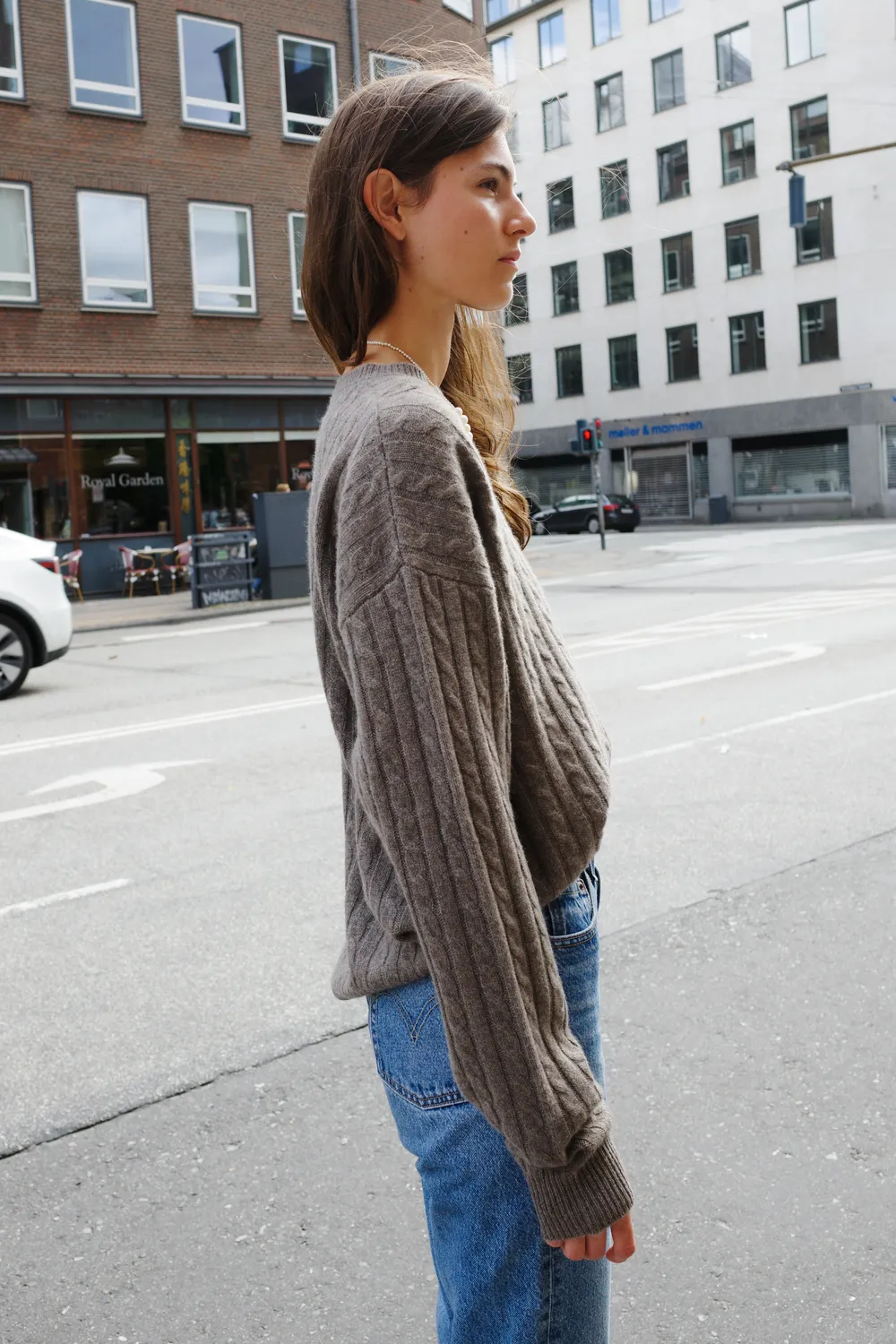 Caro Editions Cable-Knit Pullover brun cashmere