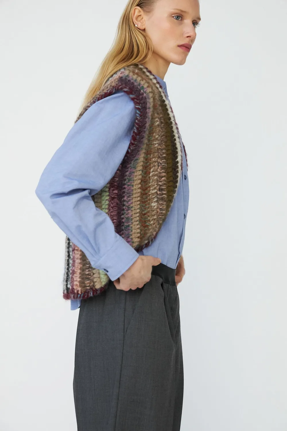 DAWNXDARE Fine strikvest 990 dark multi unik