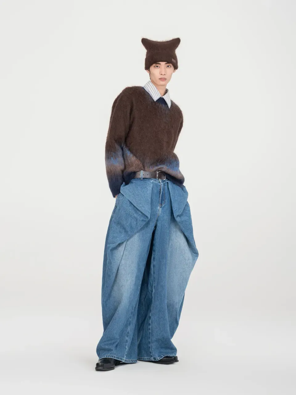 Feng Chen Wang Washed Pleated Oversized jeans lys