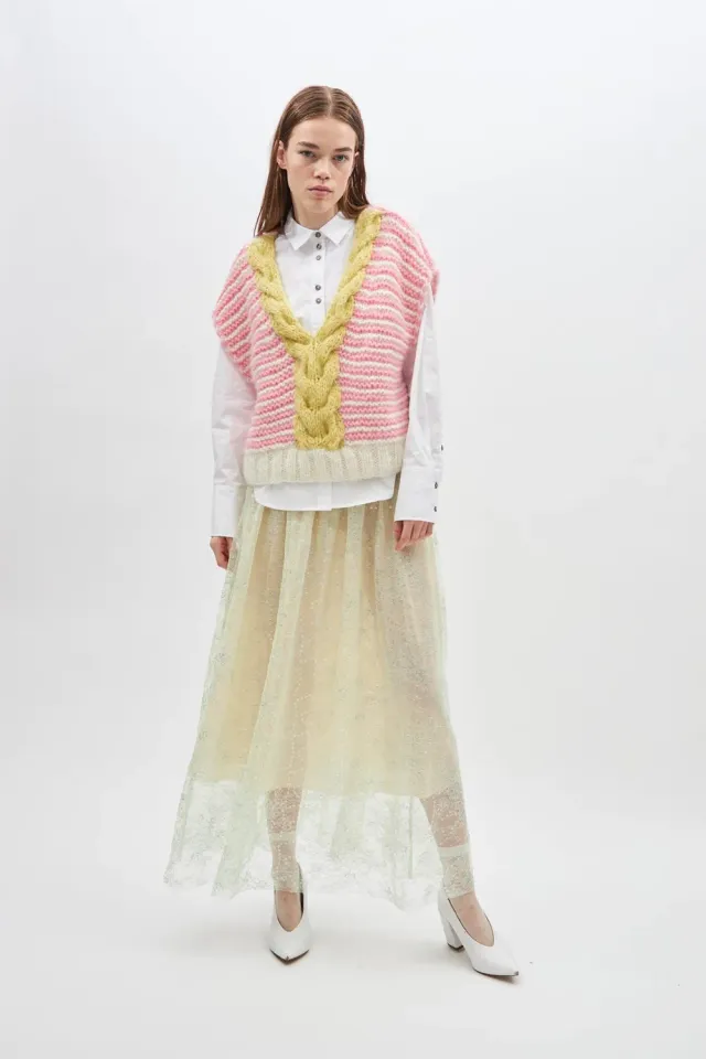 DAWNXDARE Capri Stripe 919 strikvest pink mohair