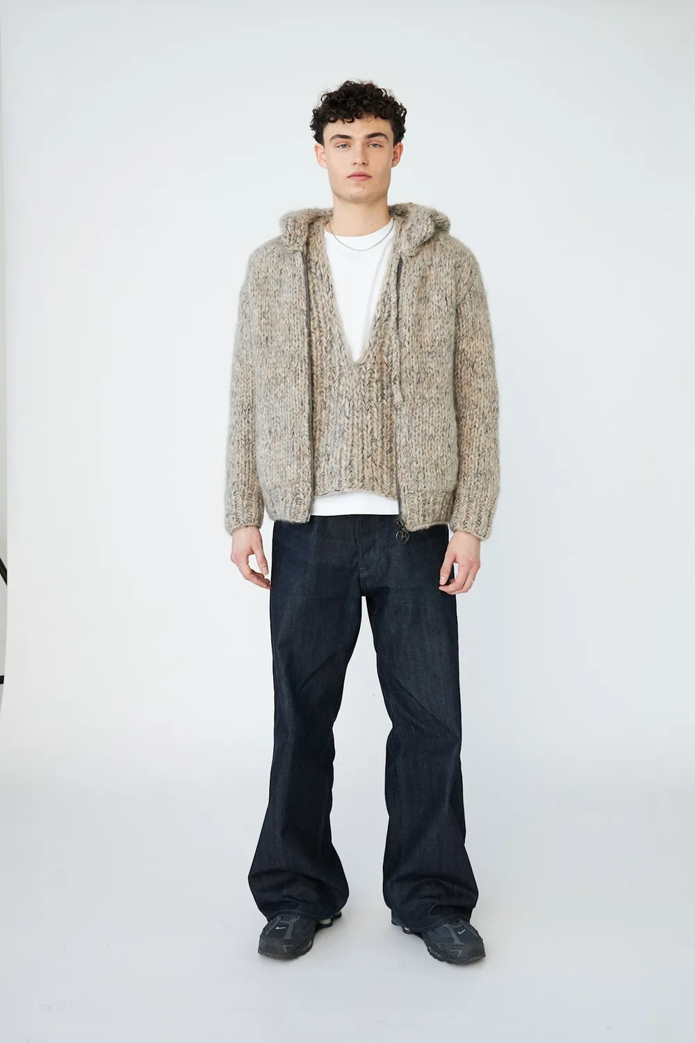 DAWNXDARE Billie strikvest cloud 2-i-1 hals