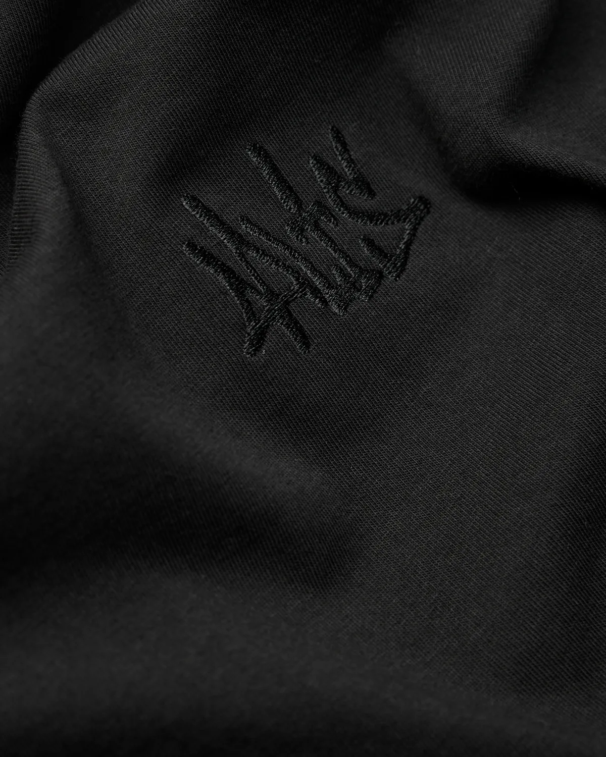 Alis Sol langærmet t-shirt Solid Black broderet