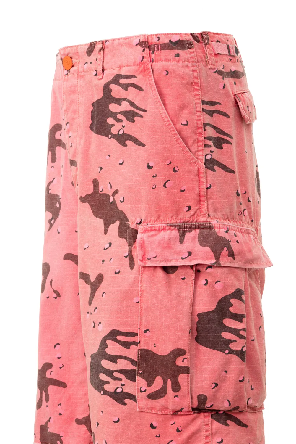 Hellstar HSSS26SH1-PNK cargo shorts pink camo