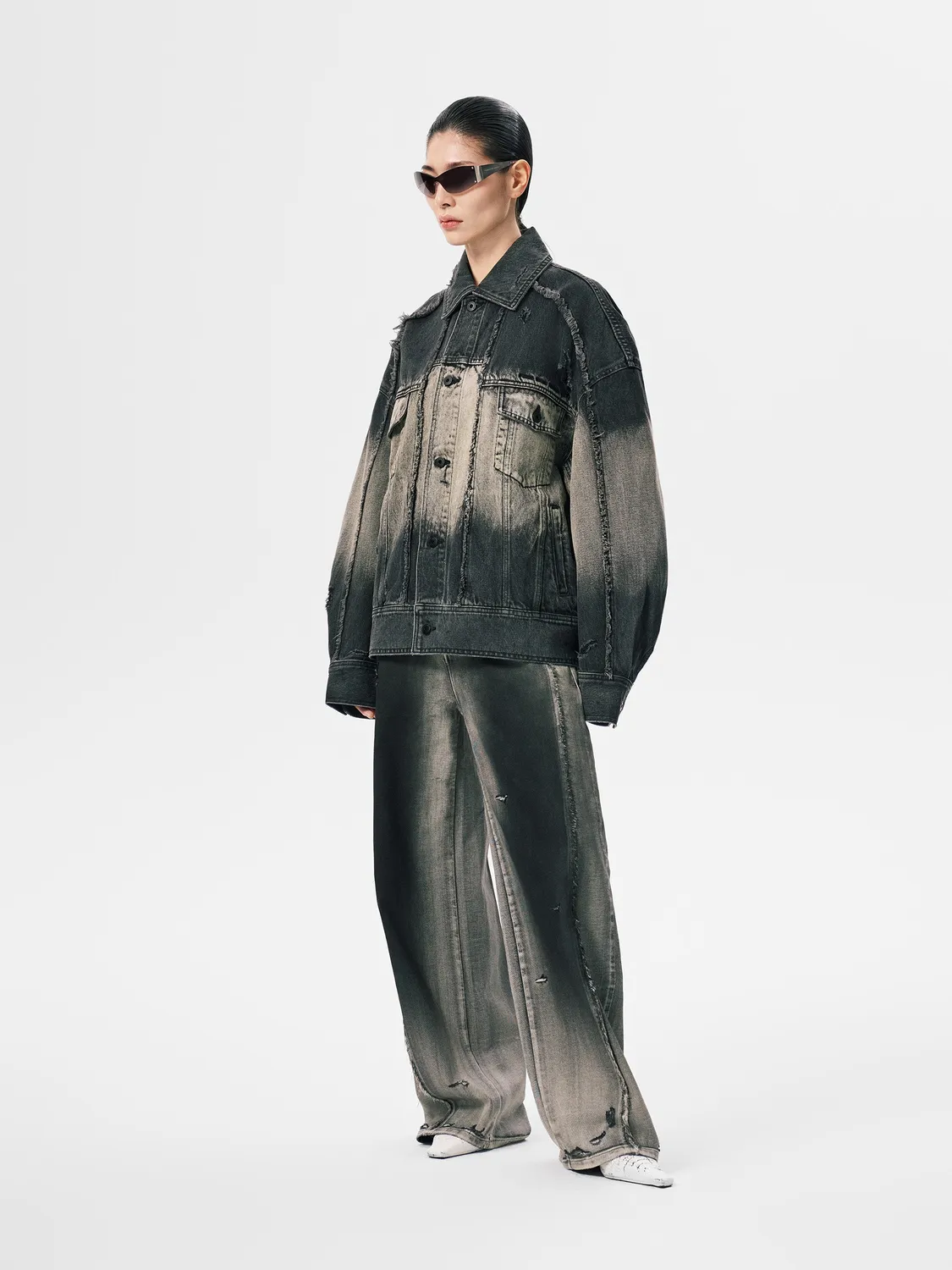 Feng Chen Wang Gradient denimjakke oversize hætte