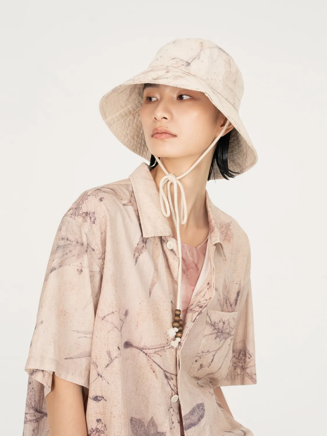 Feng Chen Wang Bamboo bøllehat plantefarvet OS