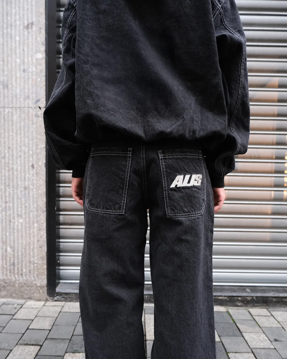 Alis Bam jeans wide fit vasket sort bomuld