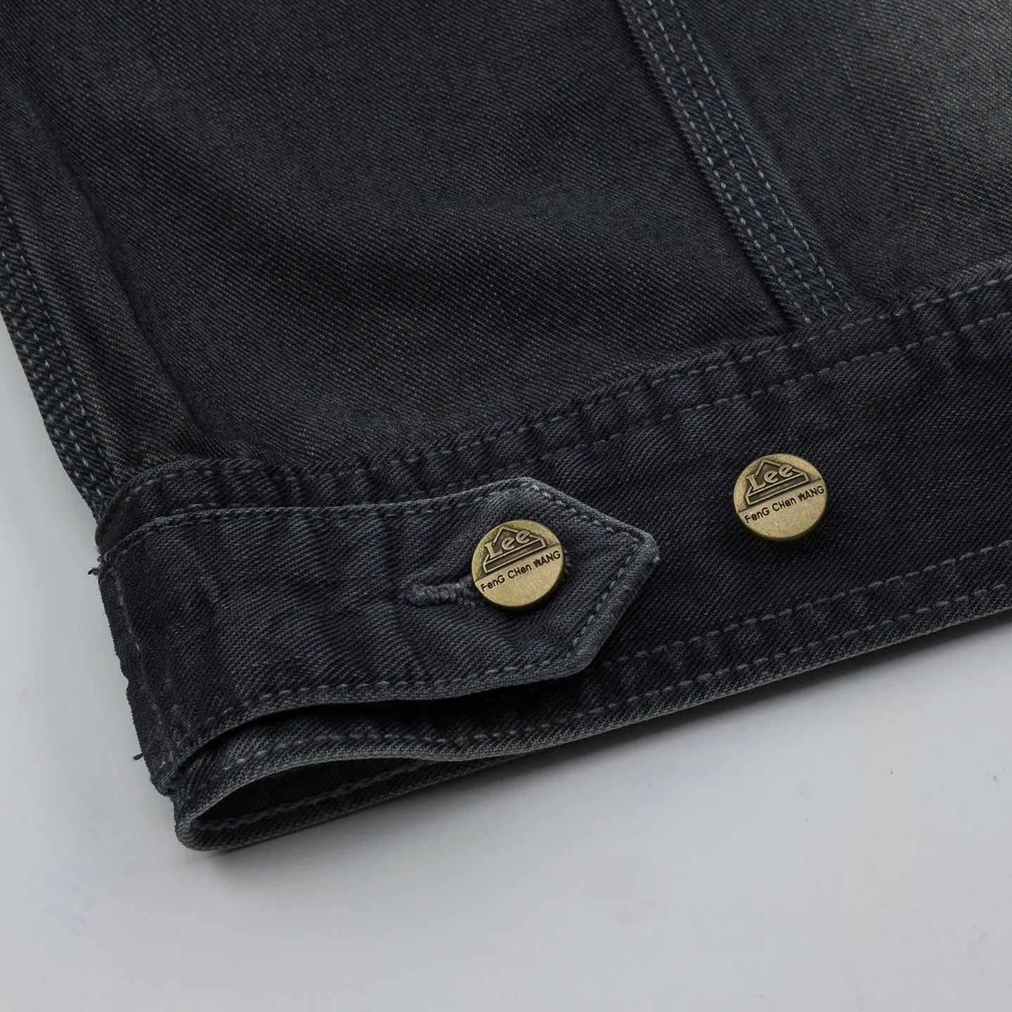 Lee x Feng Chen Wang L/S Denimjakke cropped hickory