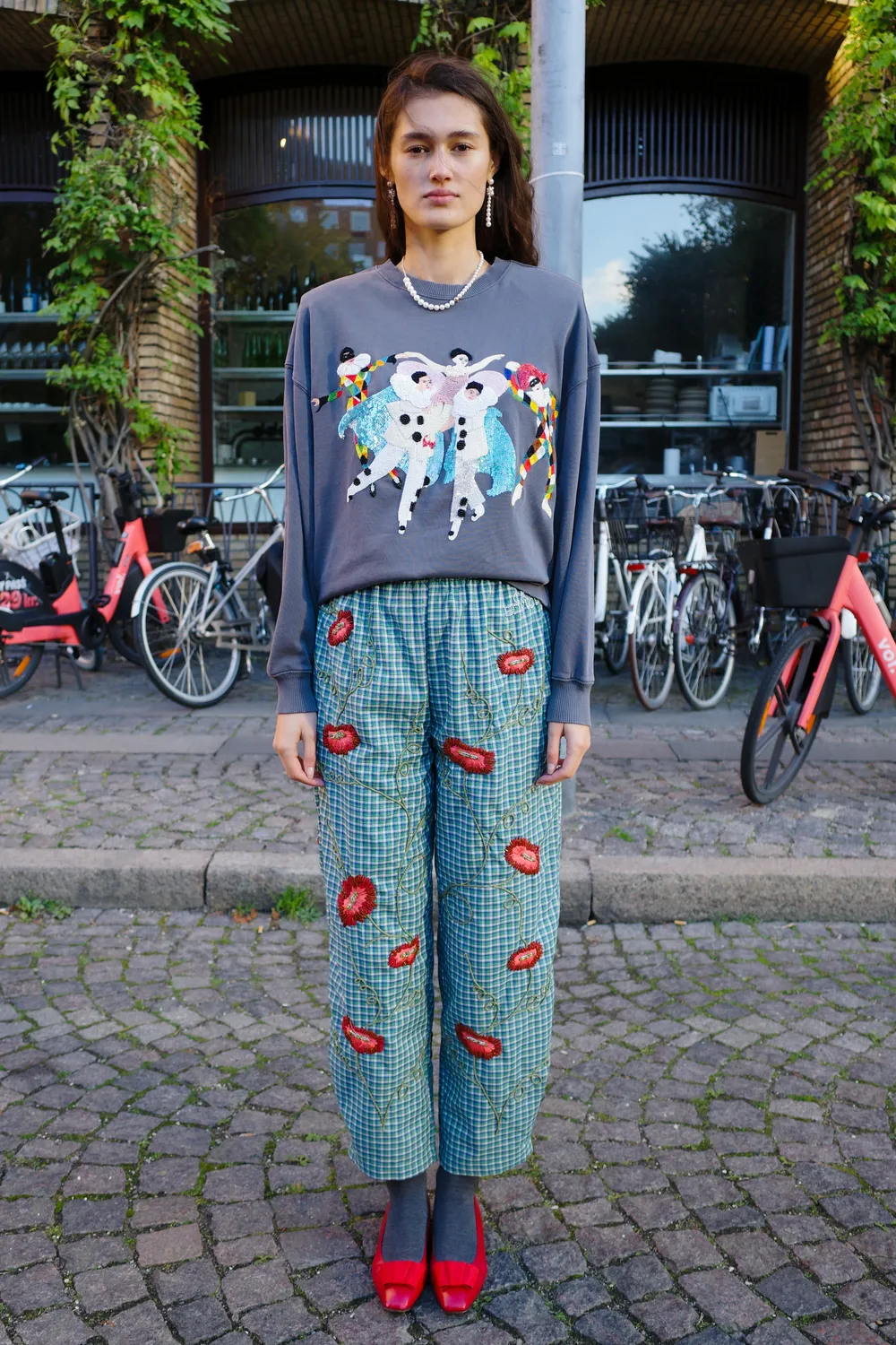 Caro Editions Freddy sweatshirt Harlequins grå