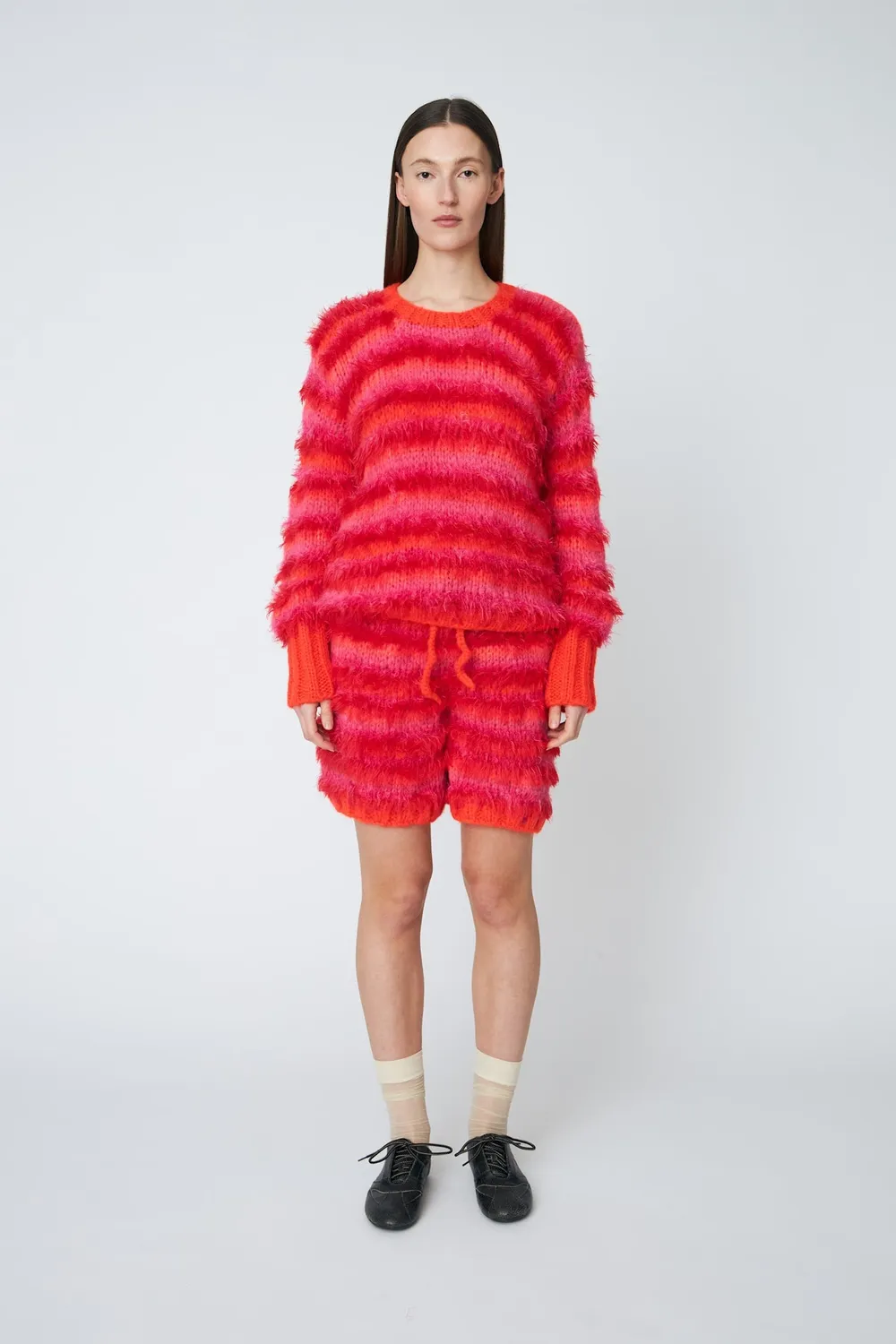 DAWNXDARE Carmen 335 Chili shorts røde håndstrik