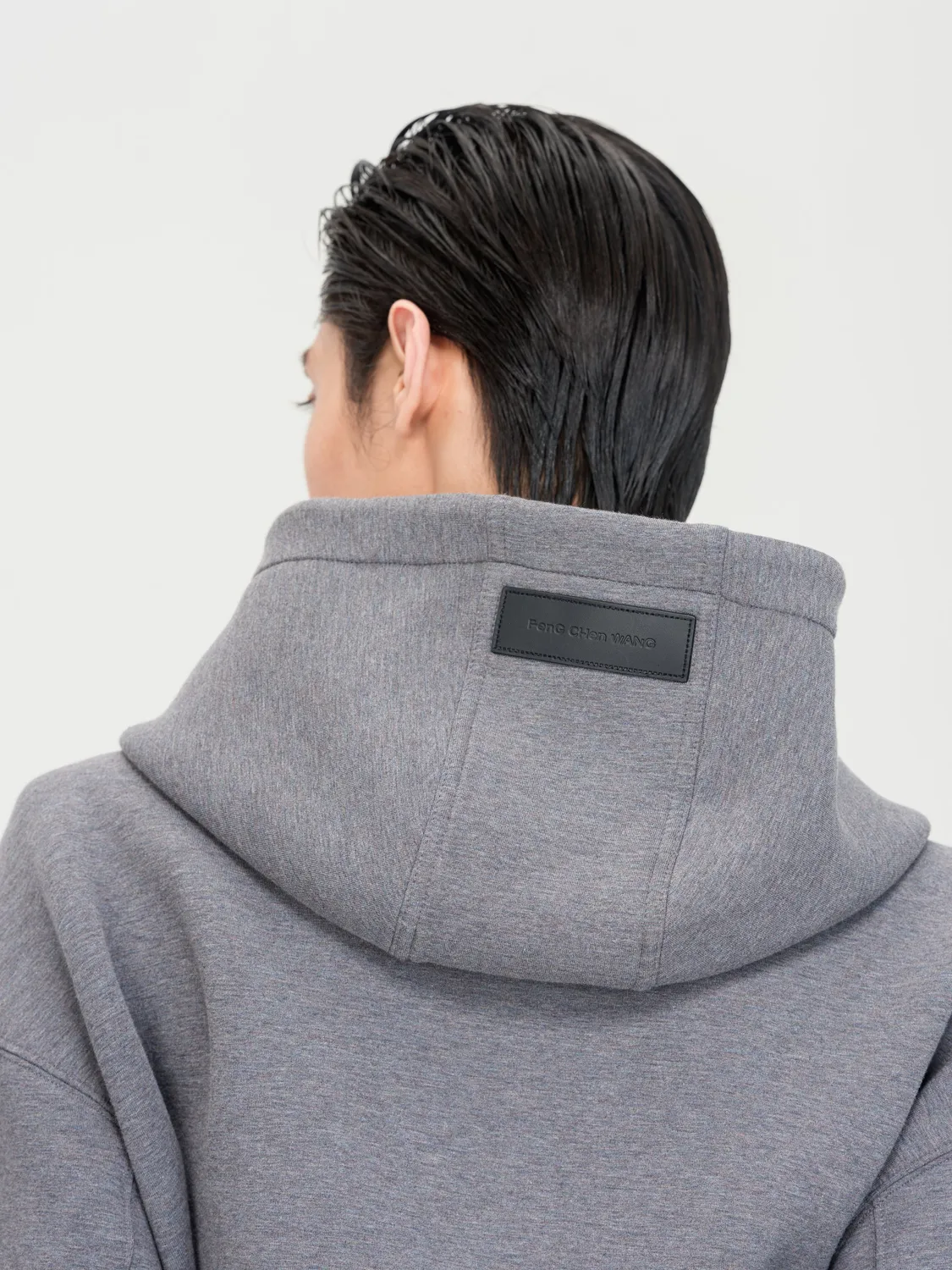 Feng Chen Wang Grey Spacer hoodie lynlås grå