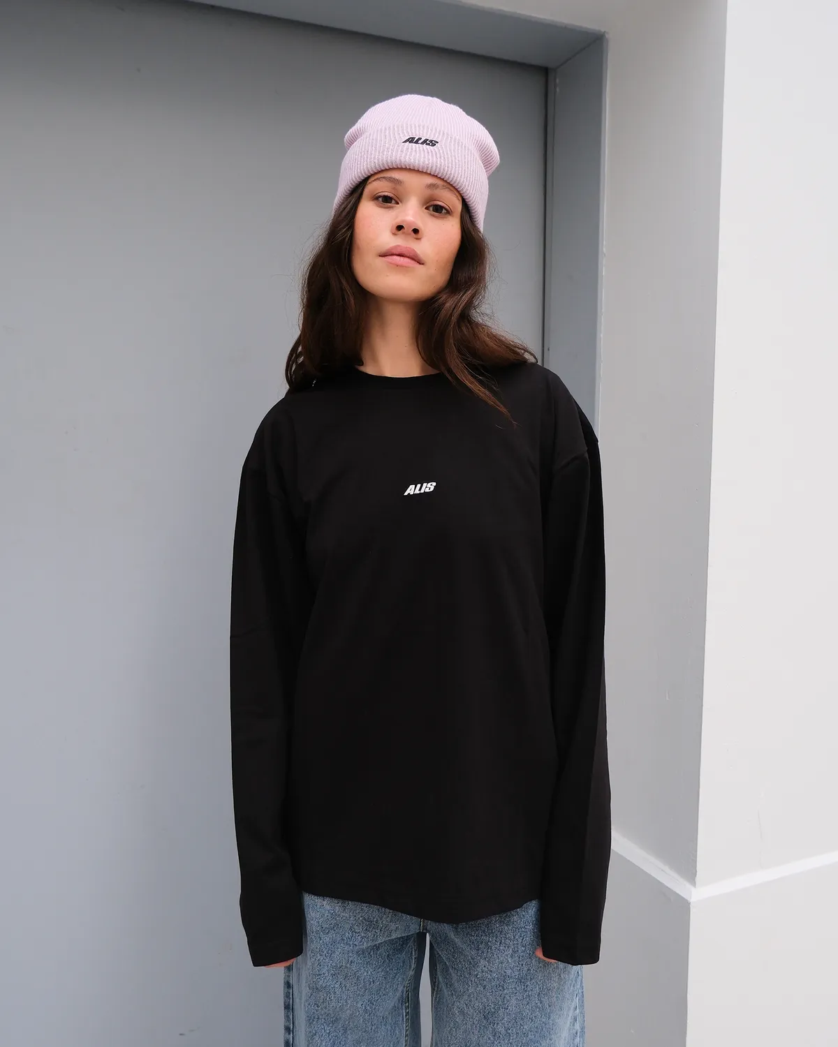 Alis Joshua langærmet t-shirt solid black