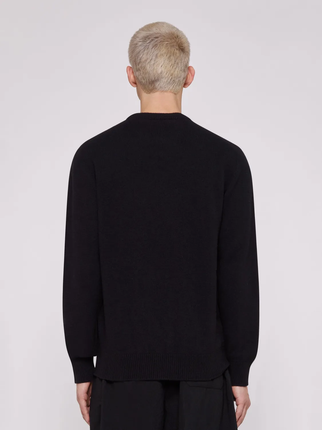 Laneus Wool Cashmere striktrøje sort merinould-cashmere