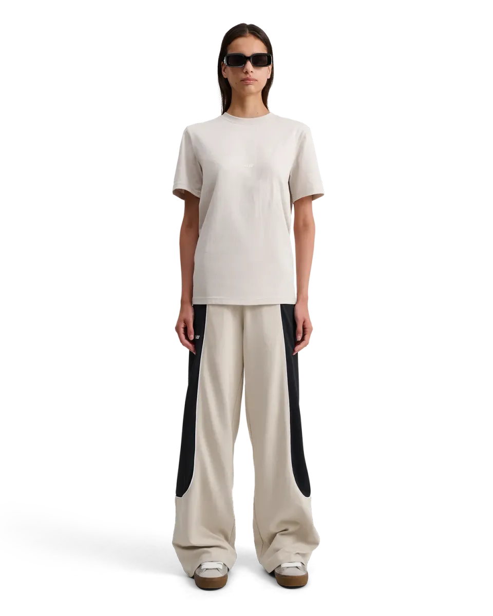 Alis Essential Jeron T-shirt Faded Sand cropped