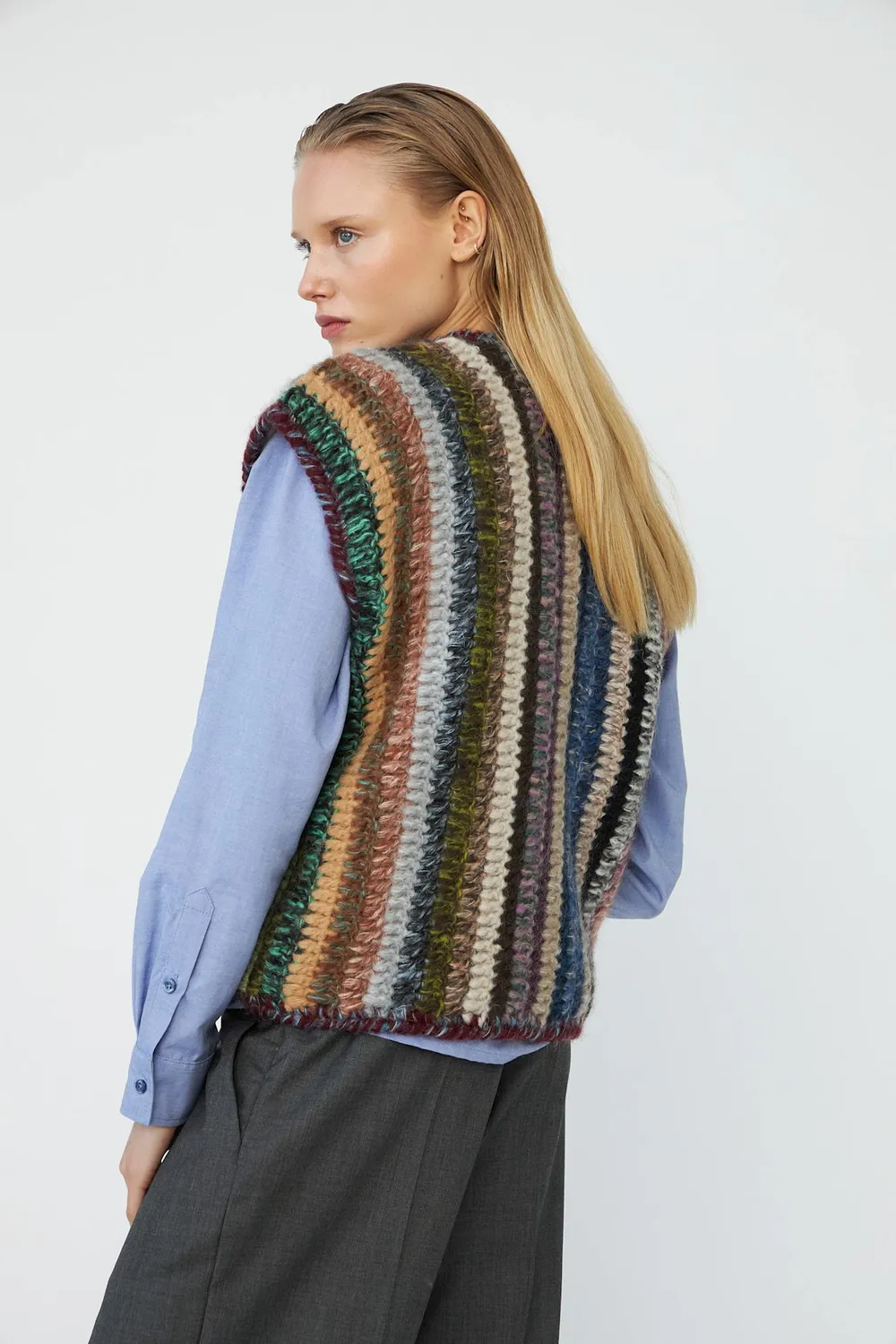 DAWNXDARE Fine strikvest 990 dark multi unik