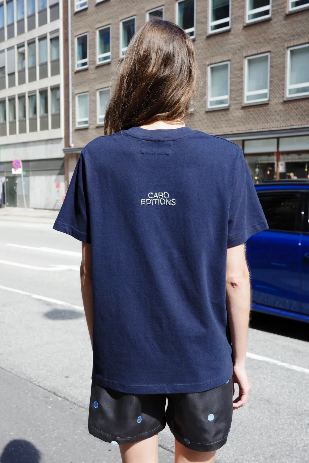 Caro Editions Freddy t-shirt navy tennis broderi økobomuld