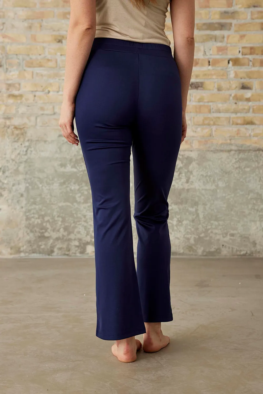 IN FRONT Haily bukser bootcut – elastik i taljen