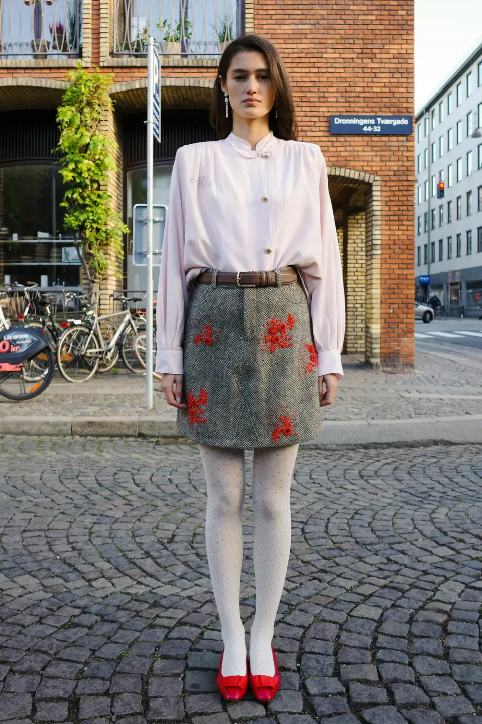 Caro Editions Nunu nederdel rød uld broderi