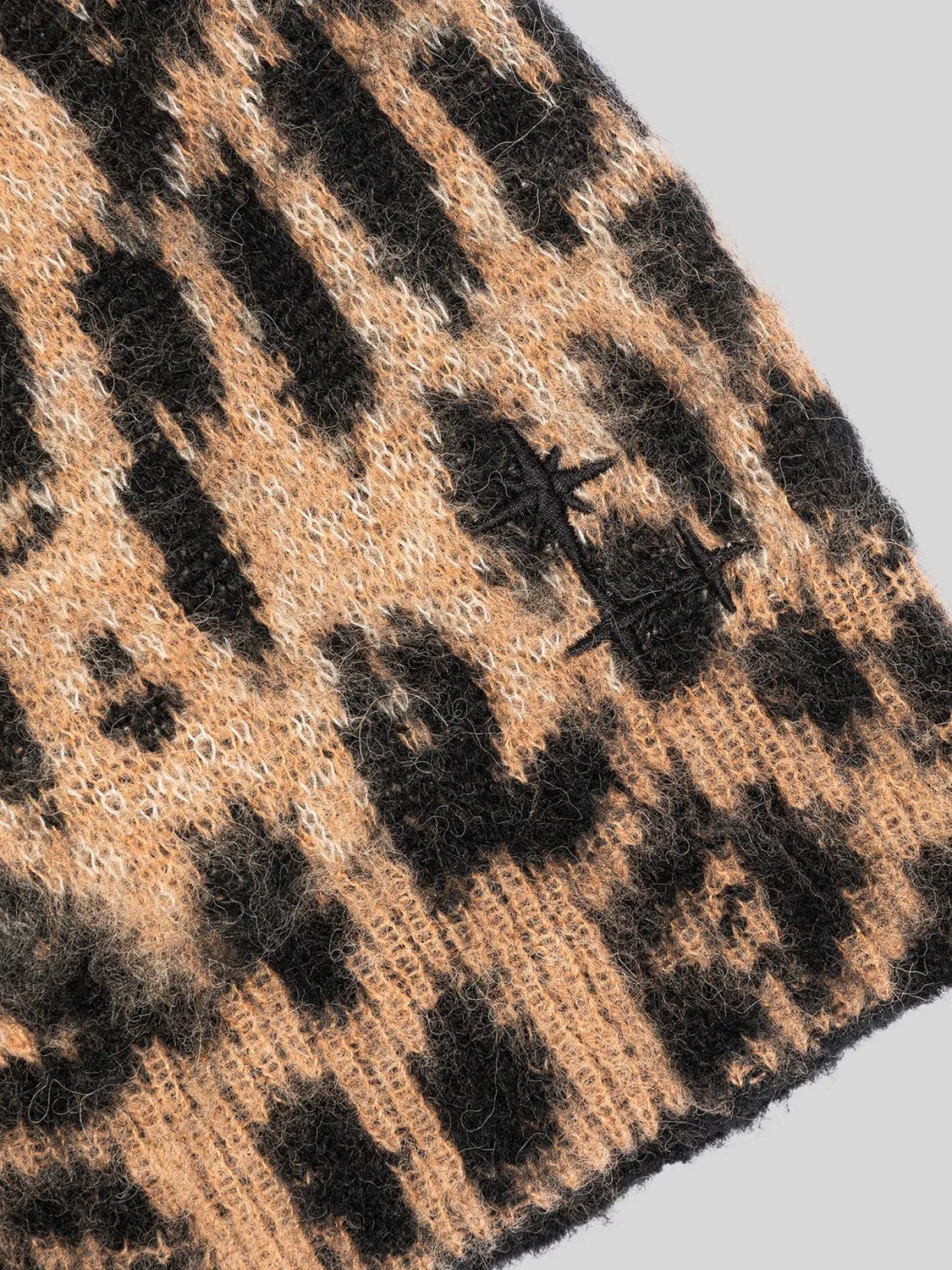 Laneus Brushed Spotted Knit Hat hue spotted alpaka
