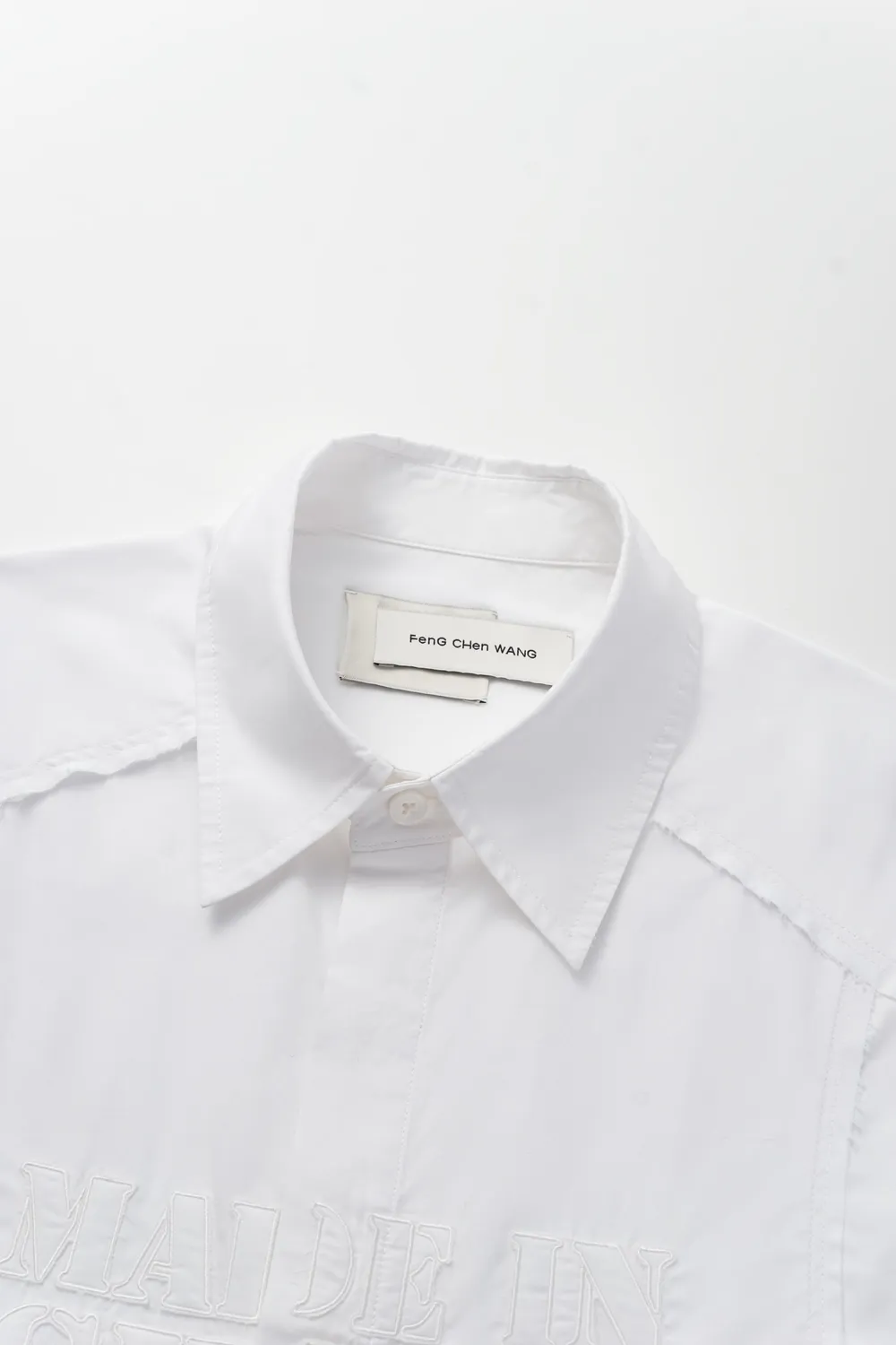Feng Chen Wang Made in China logo skjorte S-XL hvid print