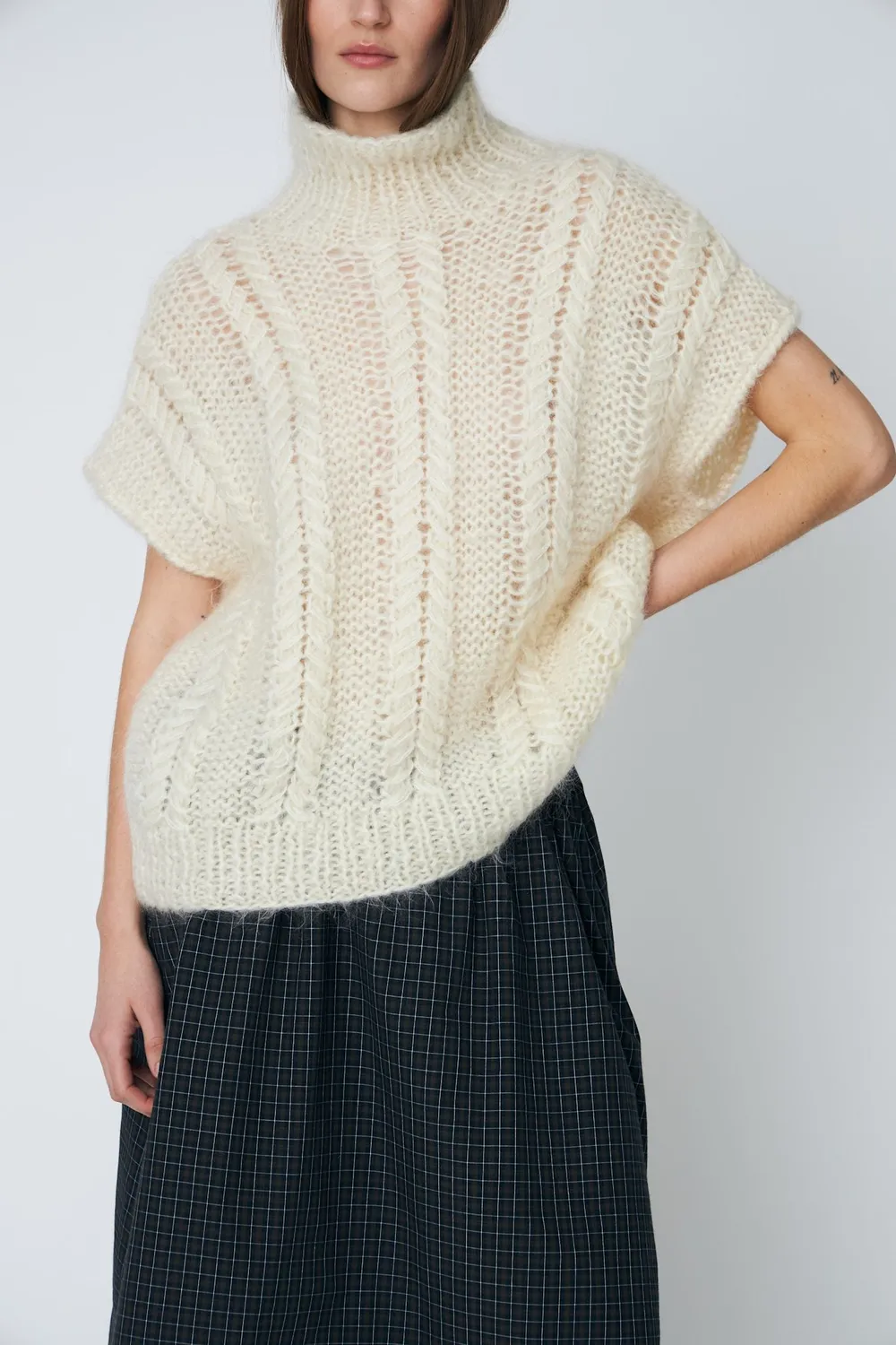 DAWNXDARE Snowy 102 Chalk slipover mohair