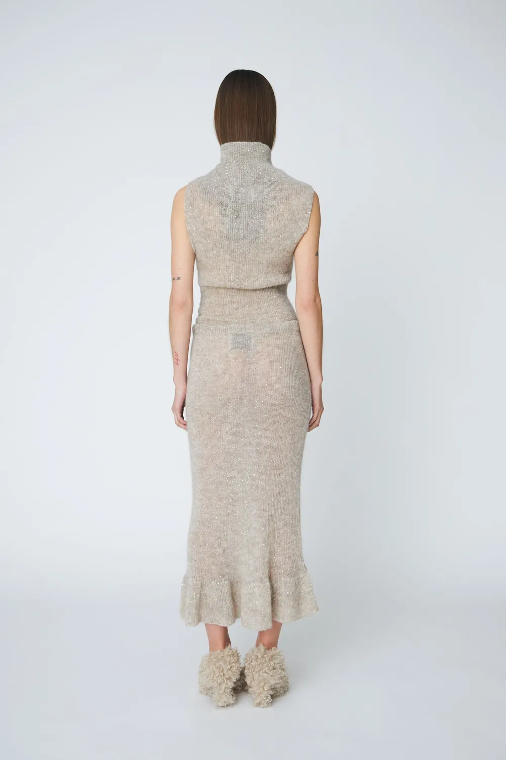 Dawnxdare Megan Slipover strikvest cement mohair