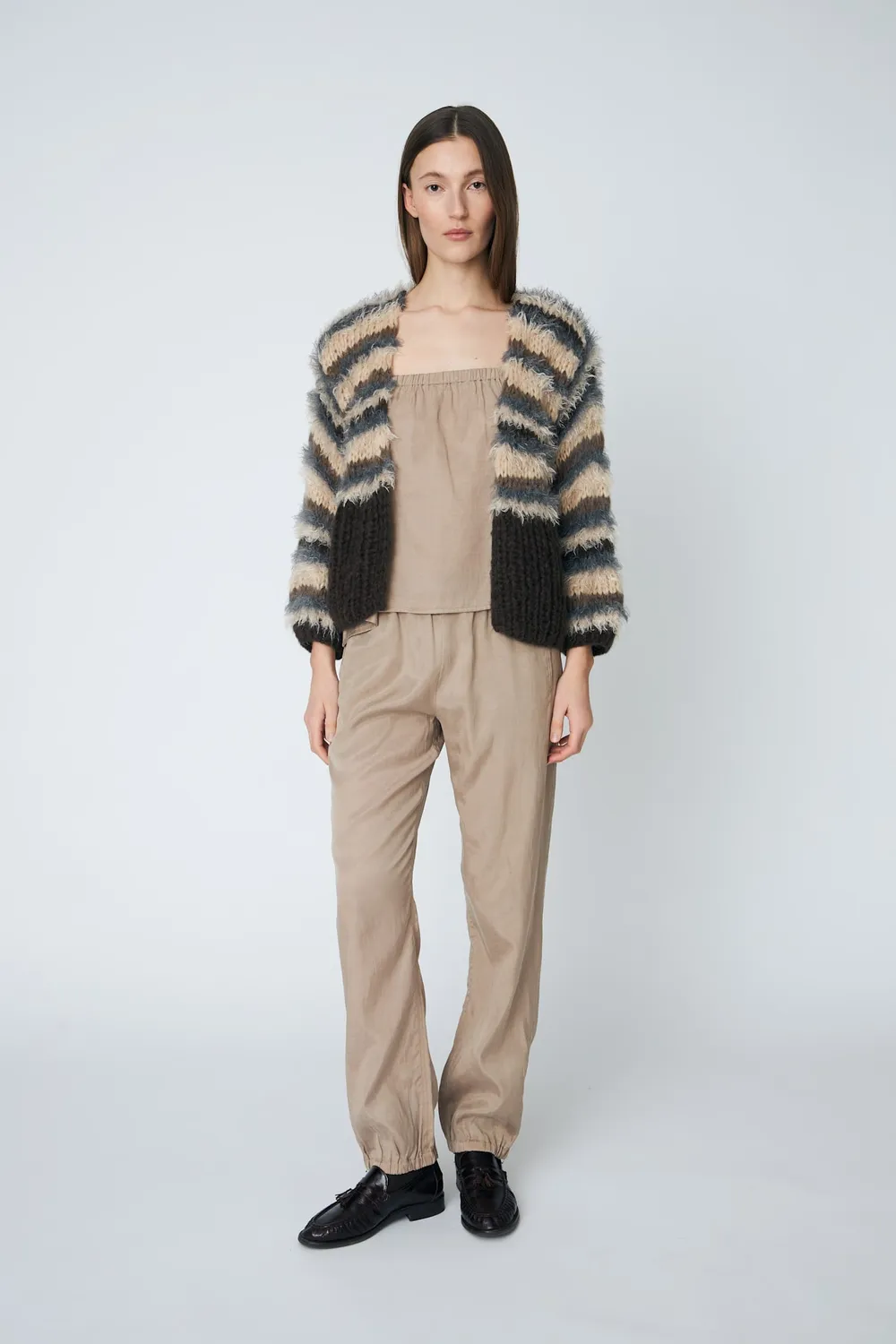 DAWNXDARE Eden Cardigan strikcardigan 855 soil cropped