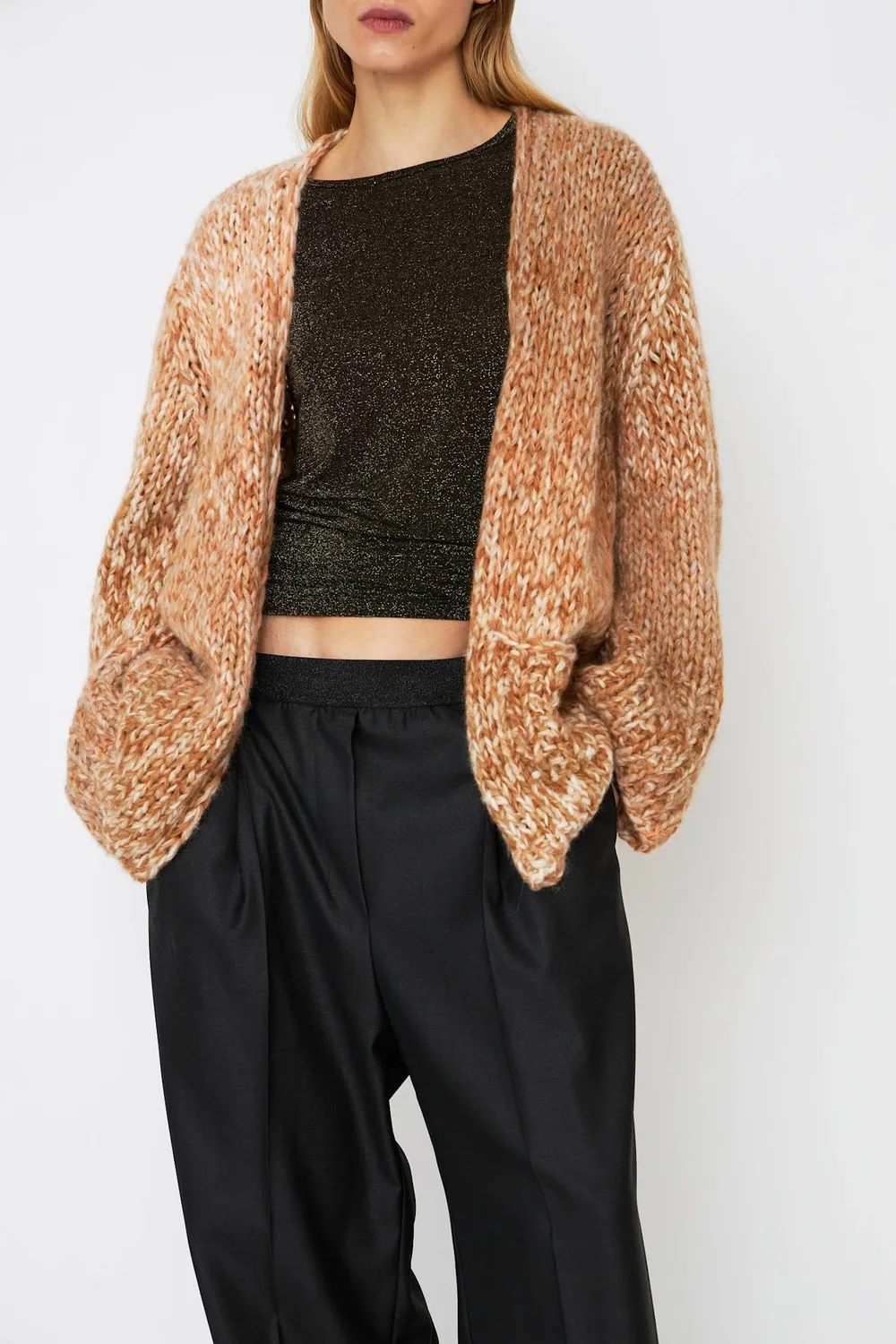 DAWNXDARE ELLIOT strikcardigan 852 camel med lommer